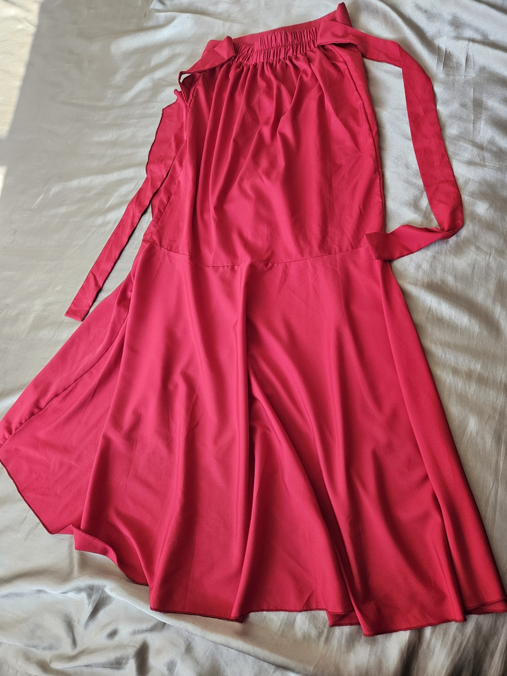 Flattering High-Low Ruffle Skirt in Red Size S - Picture 7 of 11